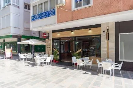 Torremolinos Centro, Piso Moderno, Playa, Wifi, Netflix Apartamento
