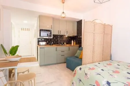 Torremolinos Centro, Piso Moderno, Playa, Wifi, Netflix Apartamento